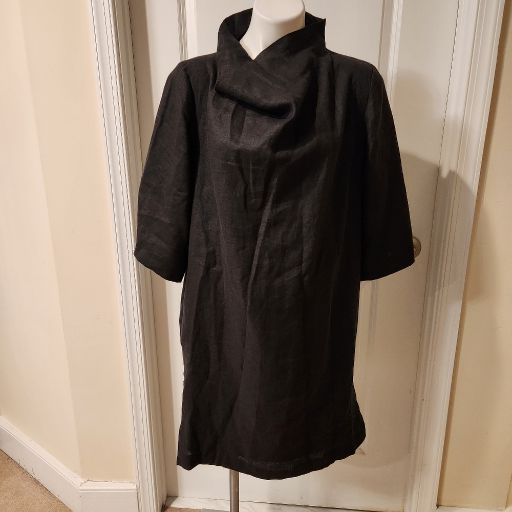 Crown Linen Design Dress Medium
